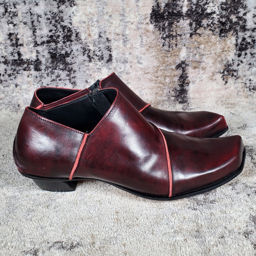 Cydwok Women's Chalet-H Vintage 1-inch Heel Bordeaux Black Size 38/8